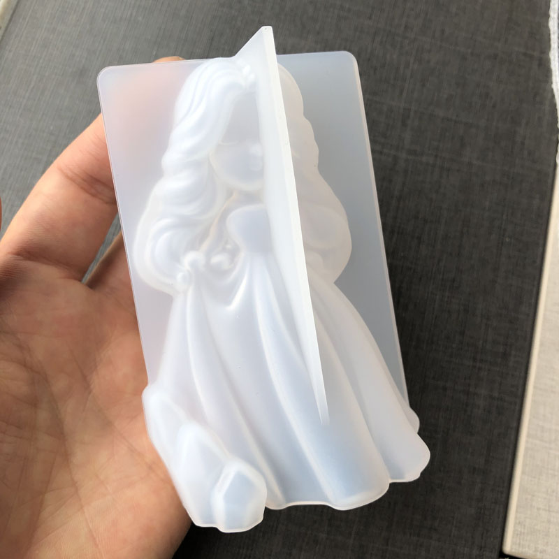 3D Cute Princess Silicone Cand - مراجعة Soap Making In Home وسعره