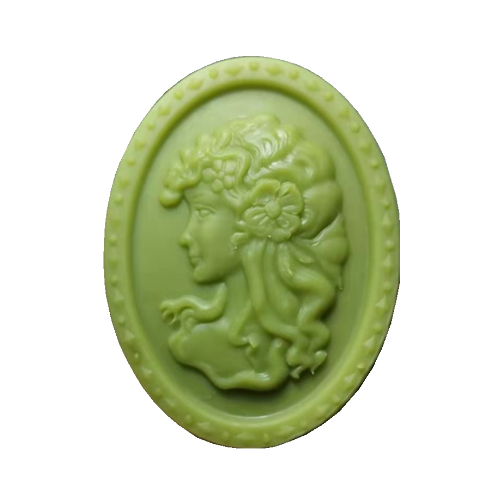 Queen Soap Mold for Soap Makin - مراجعة Soap Making Queen وسعره