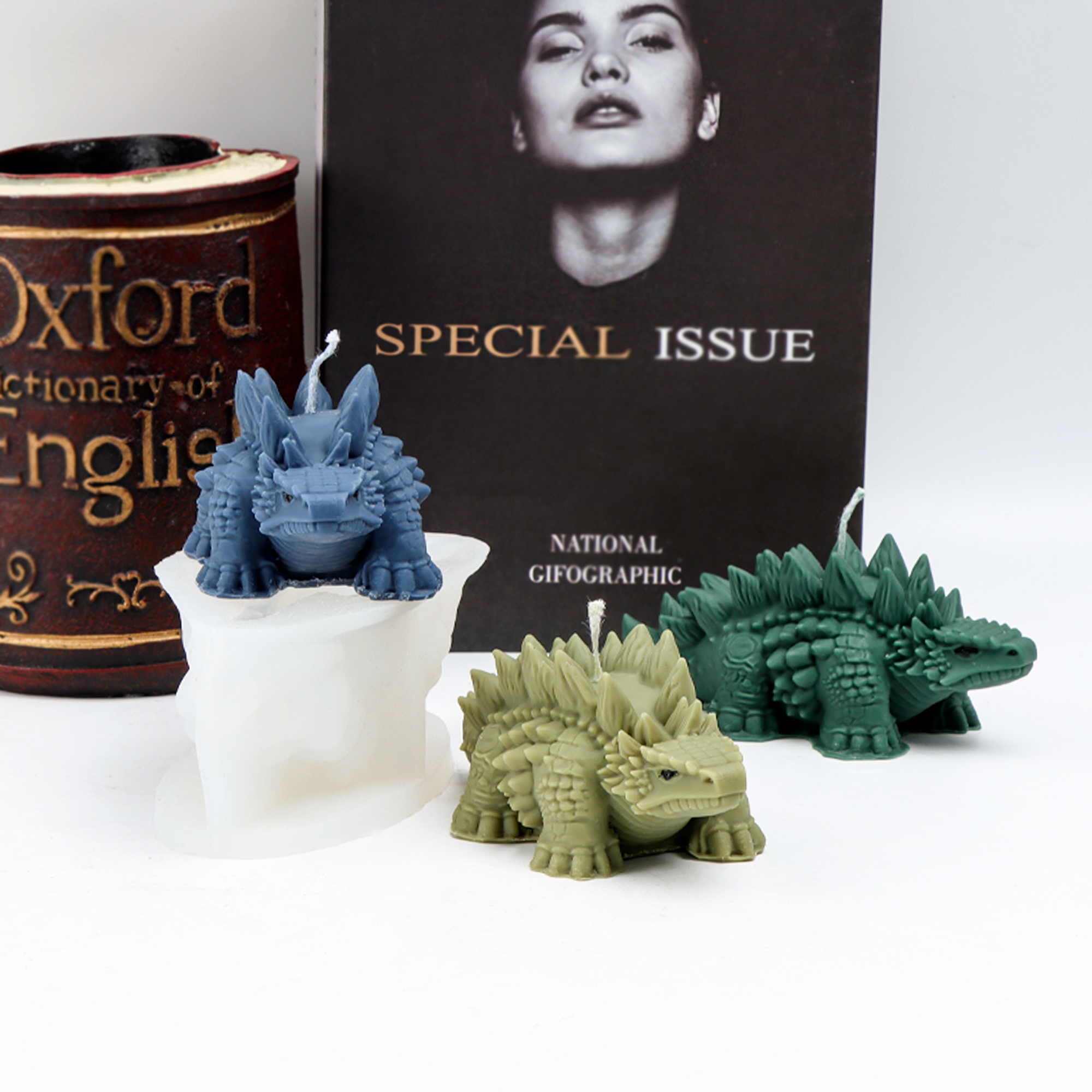 3D Stegosaurus Silicone Candle - مراجعة Soap Making Designs وسعره